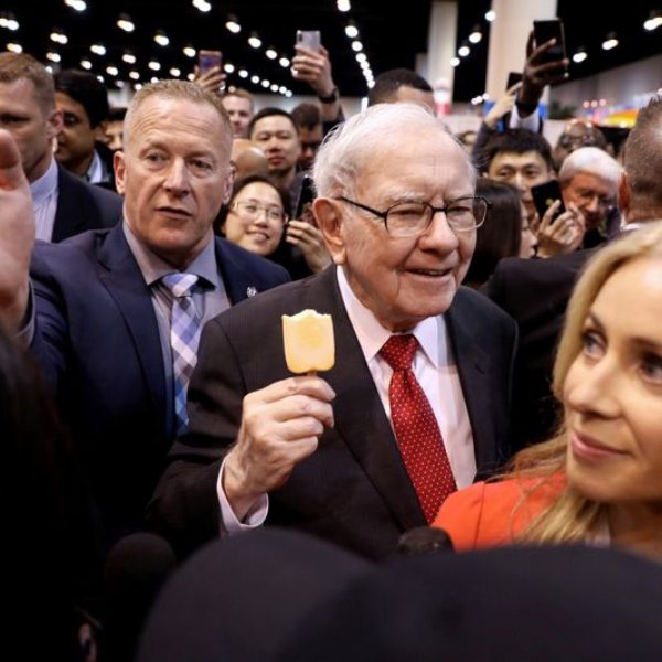 Warren Buffett Says Berkshire Hathaway Ready For His Departure
