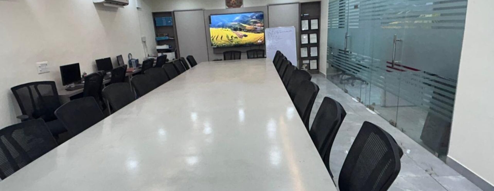 Training Rooms MOH09160IN Training Rooms MOH09160IN