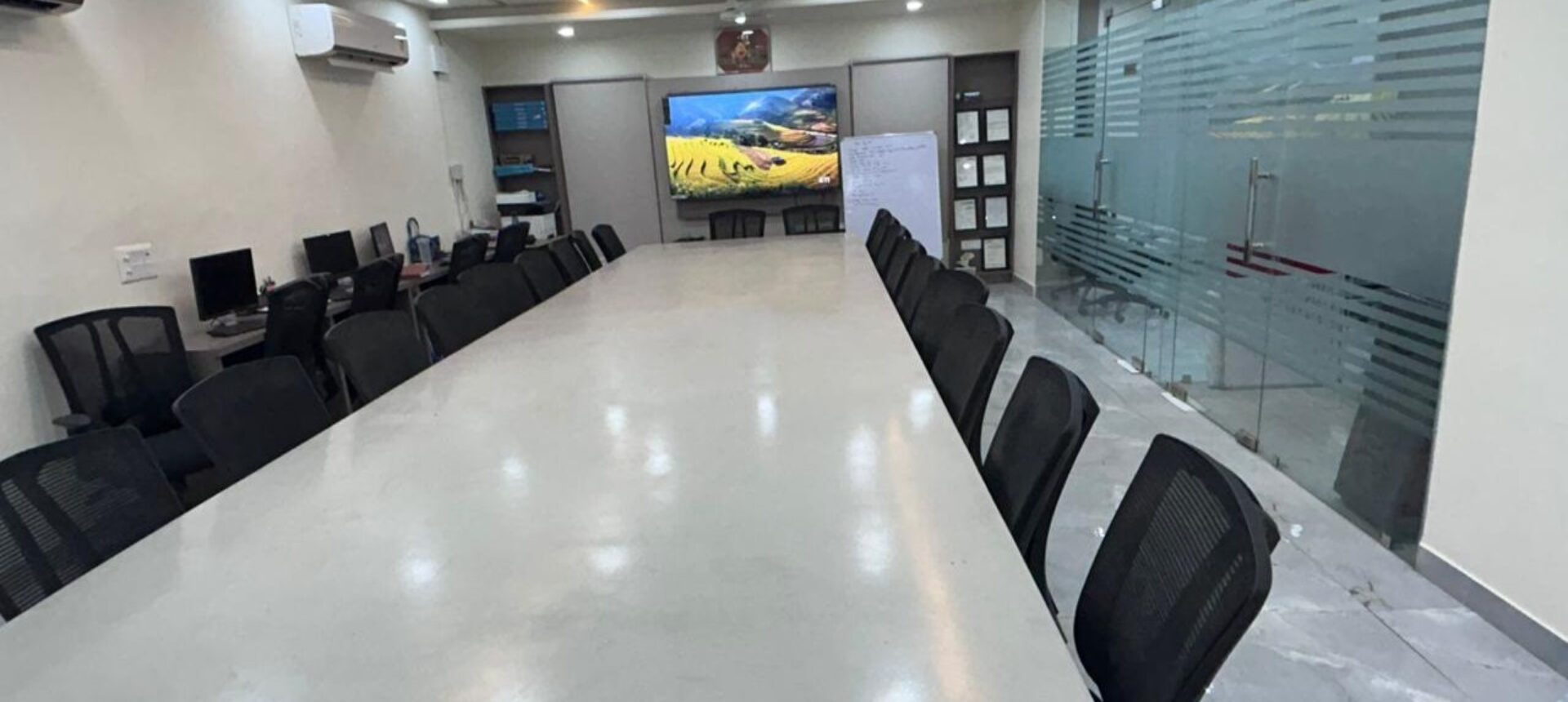 Training Rooms MOH09160IN Training Rooms MOH09160IN
